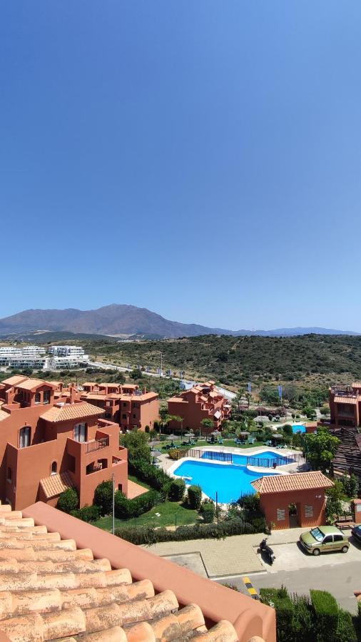 Duplex Penthouse In Estepona- Mountain And Sea Viewsアパートメント エクステリア 写真